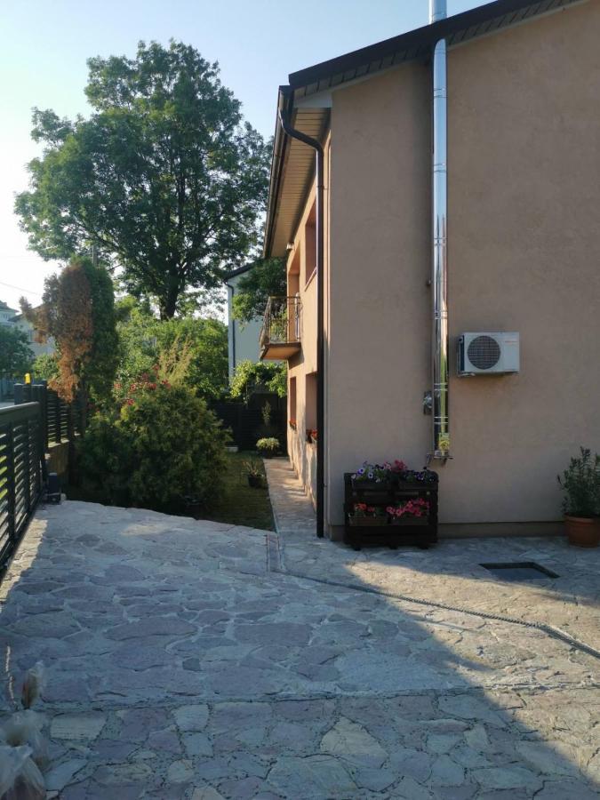 House Leyla Otel Bihać Dış mekan fotoğraf