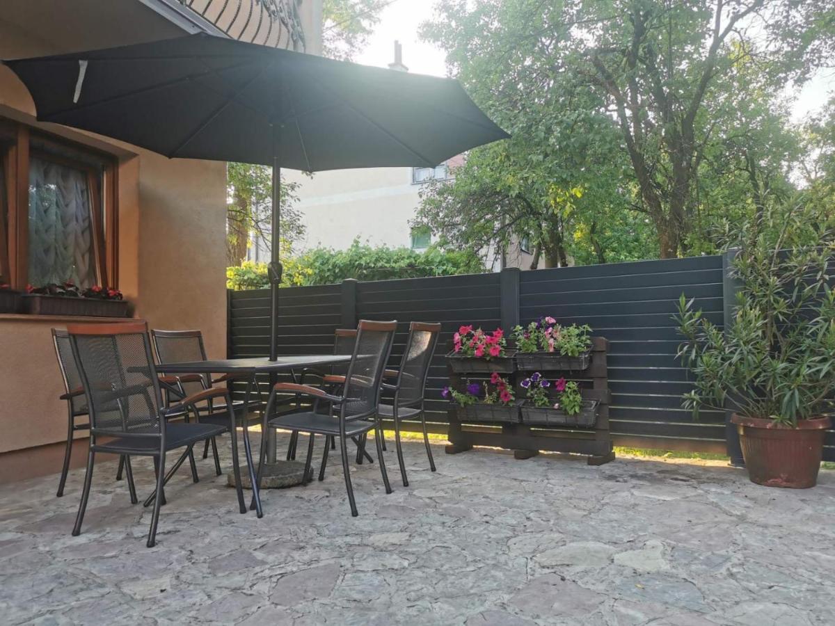 House Leyla Otel Bihać Dış mekan fotoğraf